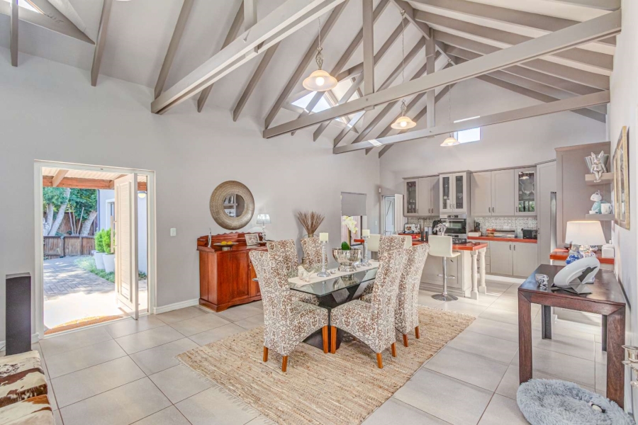 3 Bedroom Property for Sale in Brenton On Lake Western Cape